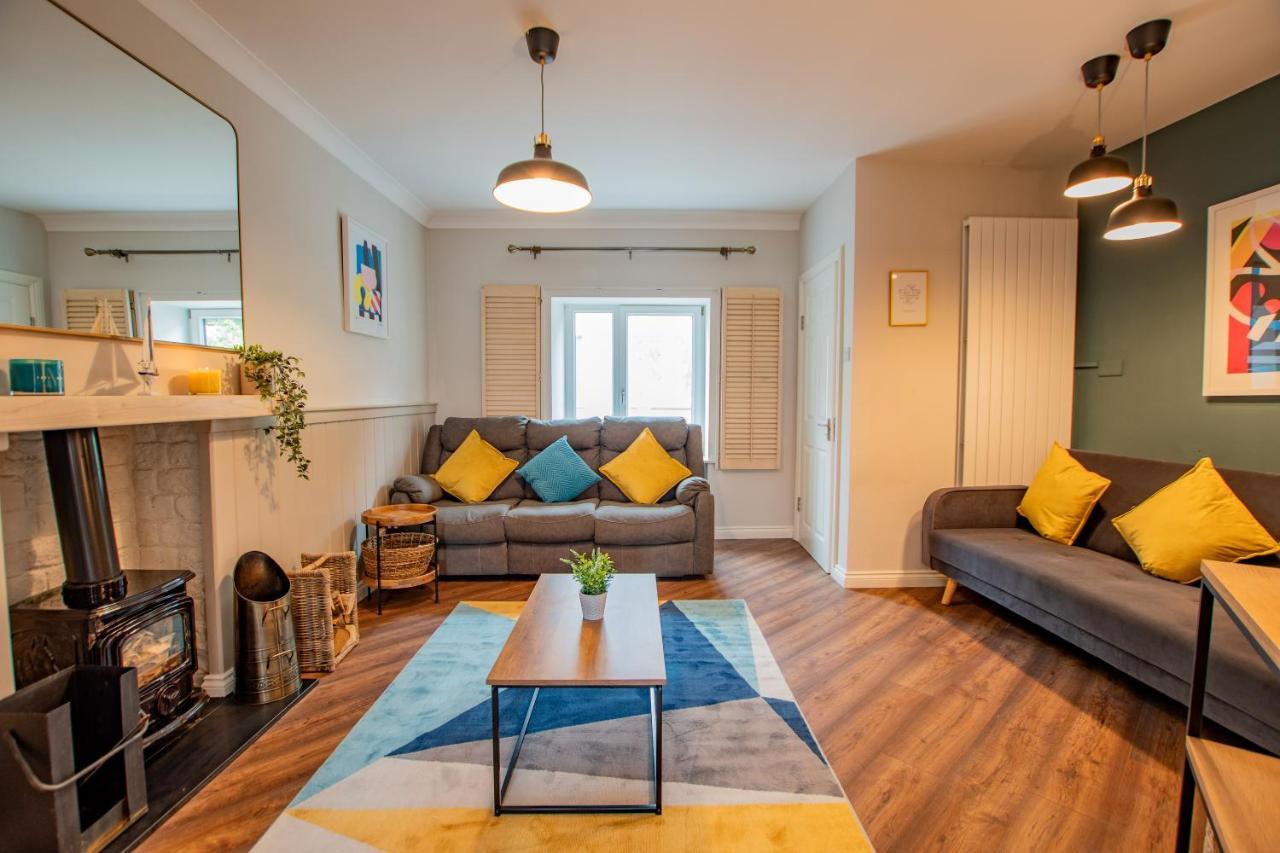Cosy Retreat In The City Centre กัลเวย์ ภายนอก รูปภาพ