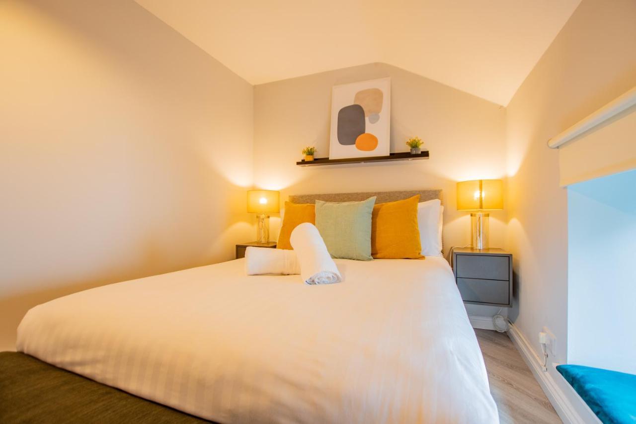 Cosy Retreat In The City Centre กัลเวย์ ภายนอก รูปภาพ